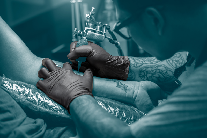 Unigloves Select Black Latex Gloves